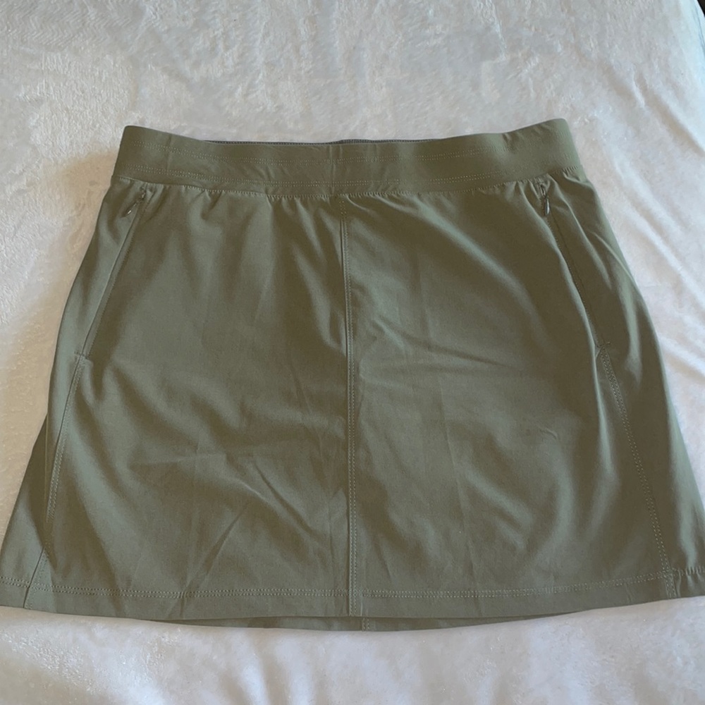 Women’s Green Kühl Skort